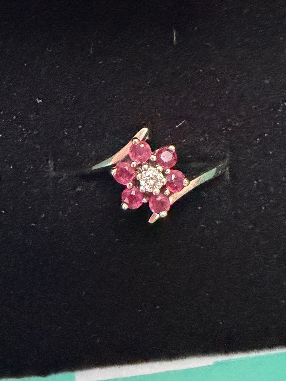 Vintage solid 14k white gold rubies diamond flower ring